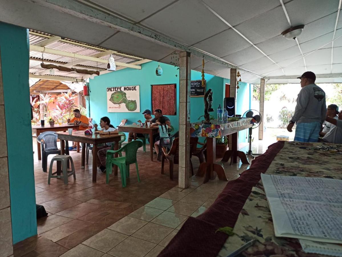 Bed and Breakfast Ometepe House Moyogalpa Esterno foto
