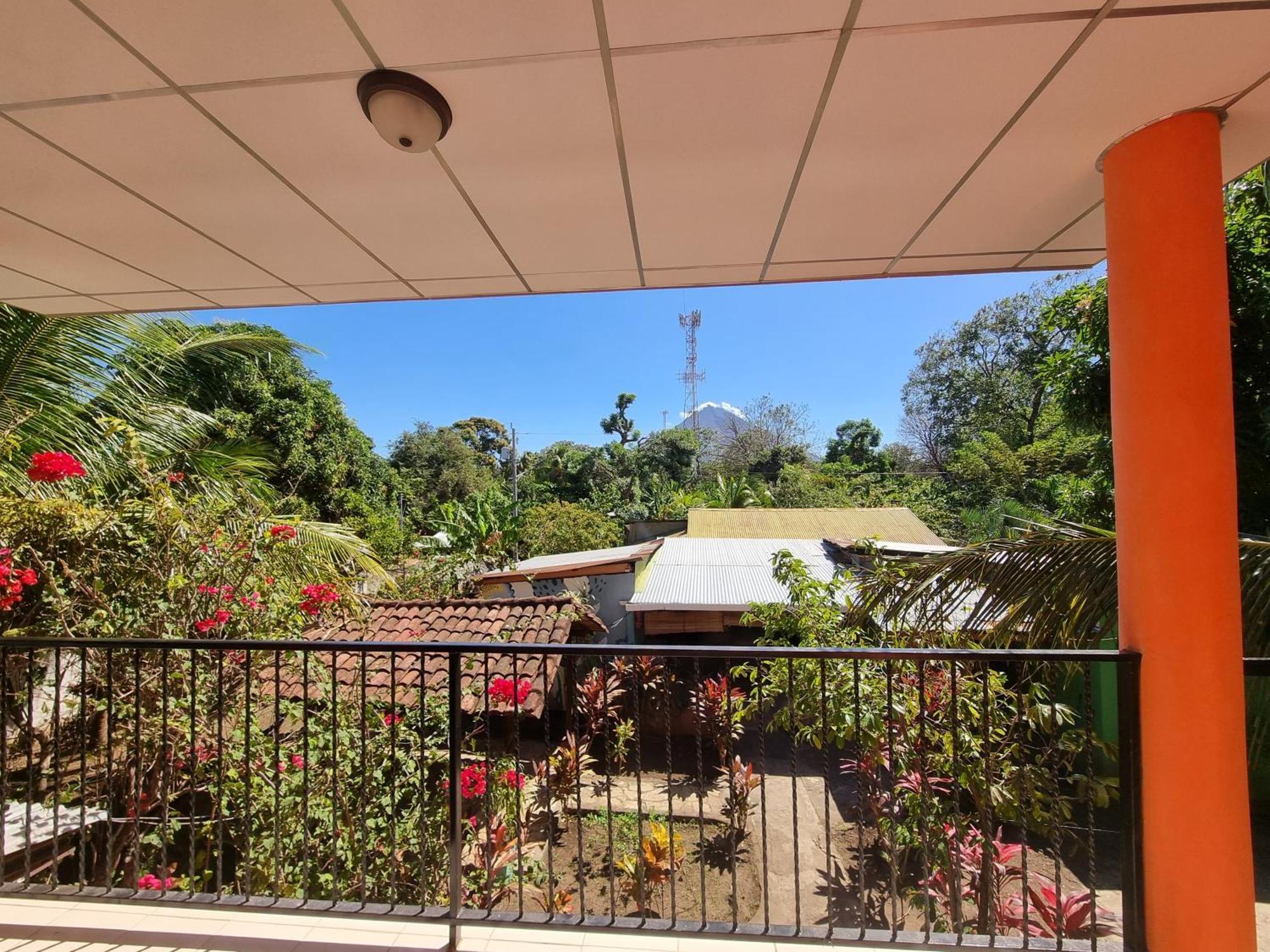 Bed and Breakfast Ometepe House Moyogalpa Esterno foto