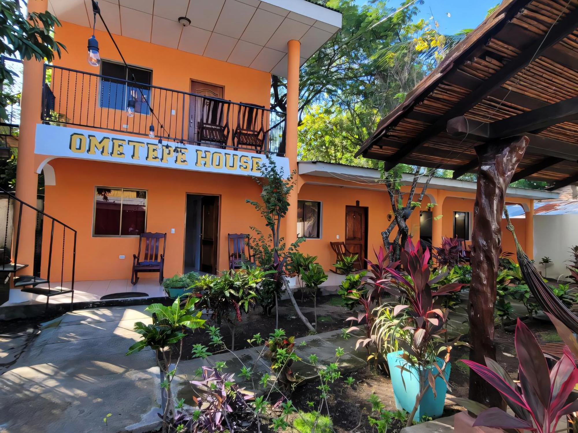 Bed and Breakfast Ometepe House Moyogalpa Esterno foto